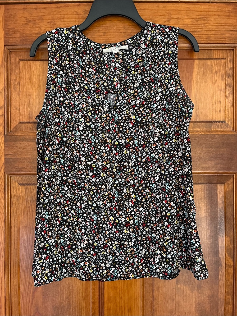 LOFT Black Floral Print Sleeveless Top